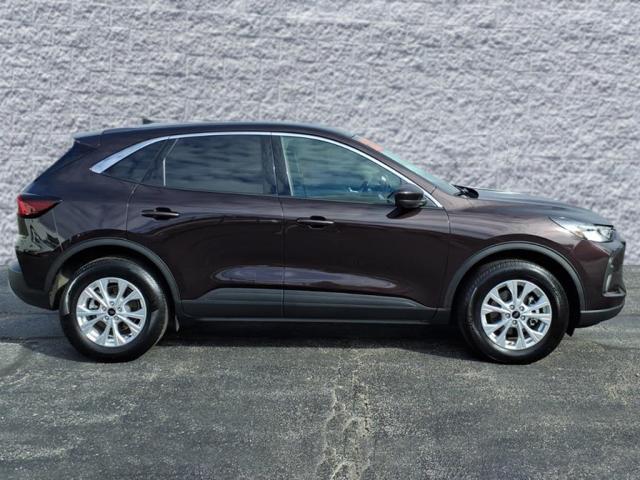 used 2023 Ford Escape car, priced at $26,995