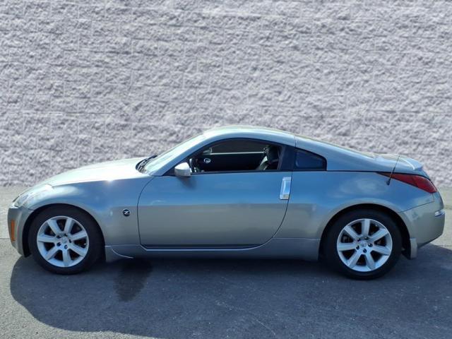 used 2005 Nissan 350Z car, priced at $16,995