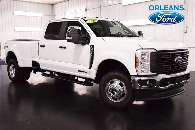 new 2025 Ford F-350 car, priced at $70,425