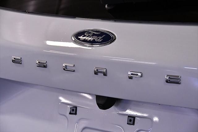 new 2025 Ford Escape car, priced at $30,476