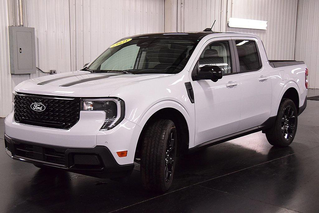 new 2025 Ford Maverick car, priced at $40,622