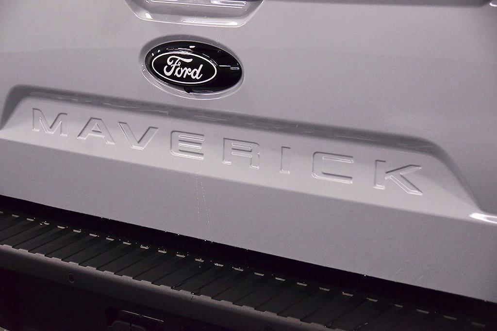 new 2025 Ford Maverick car, priced at $40,622