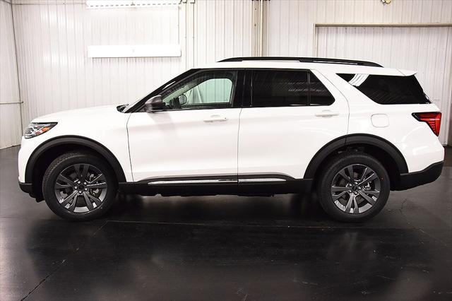 new 2025 Ford Explorer car, priced at $49,200