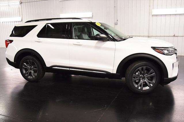 new 2025 Ford Explorer car, priced at $49,200