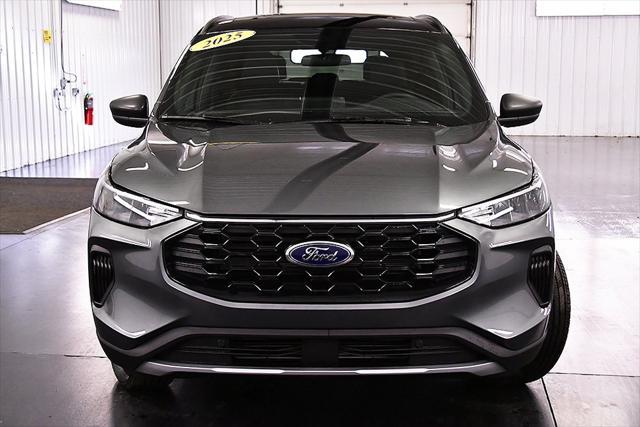 new 2025 Ford Escape car, priced at $33,454