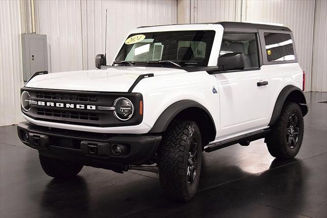 new 2024 Ford Bronco car, priced at $45,592