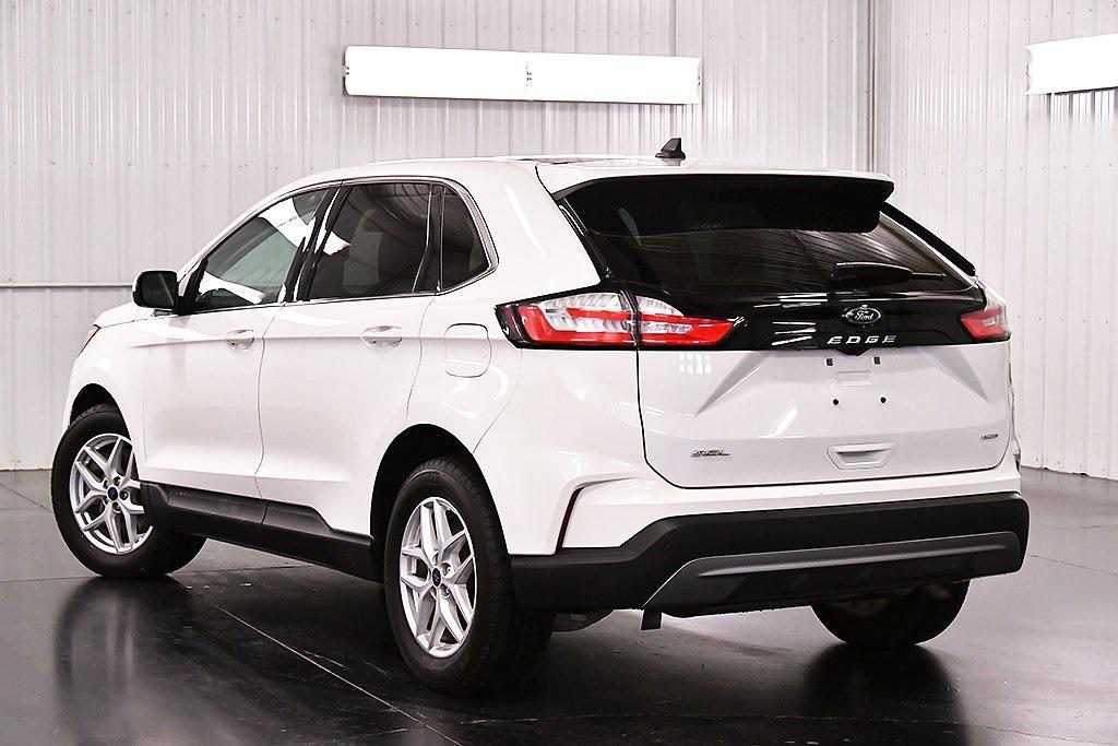 used 2022 Ford Edge car, priced at $25,000