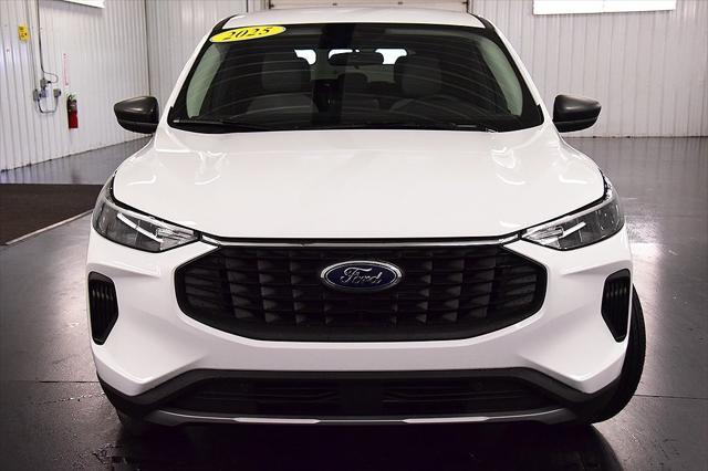 new 2025 Ford Escape car, priced at $31,885