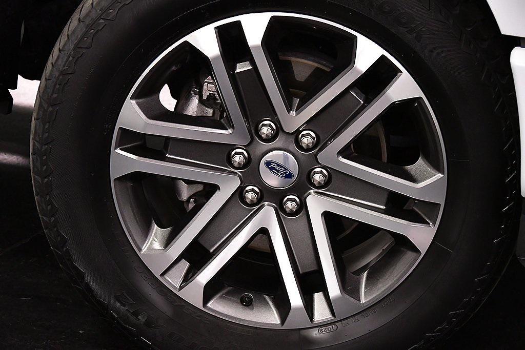 used 2022 Ford F-150 car, priced at $33,000