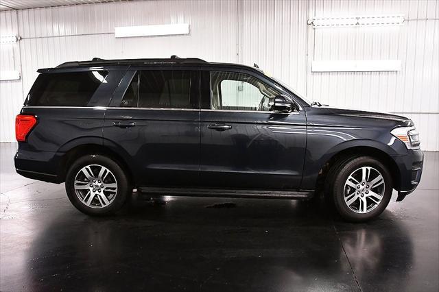 used 2024 Ford Expedition car, priced at $58,994