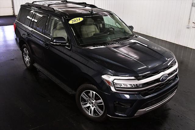 used 2024 Ford Expedition car, priced at $58,994