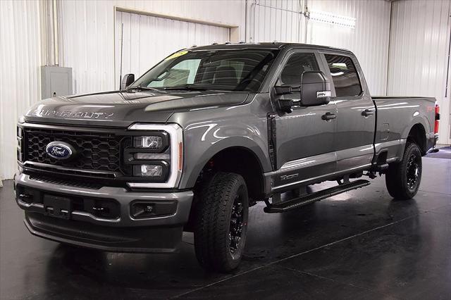 new 2025 Ford F-350 car, priced at $72,550