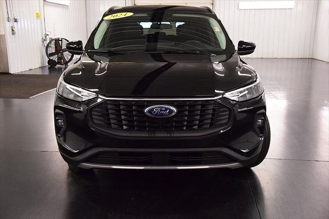 used 2024 Ford Escape car, priced at $34,998