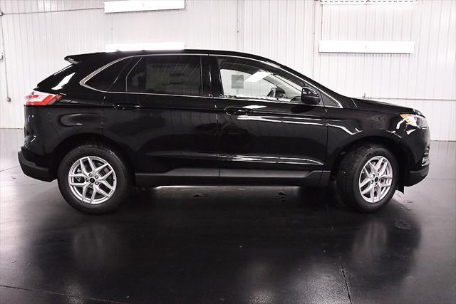 new 2024 Ford Edge car, priced at $35,668