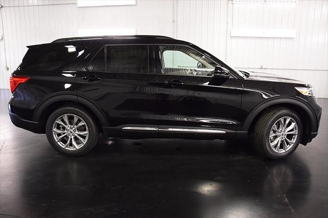 new 2023 Ford Explorer car, priced at $39,995