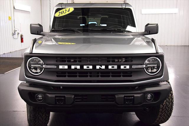 new 2024 Ford Bronco car, priced at $45,582