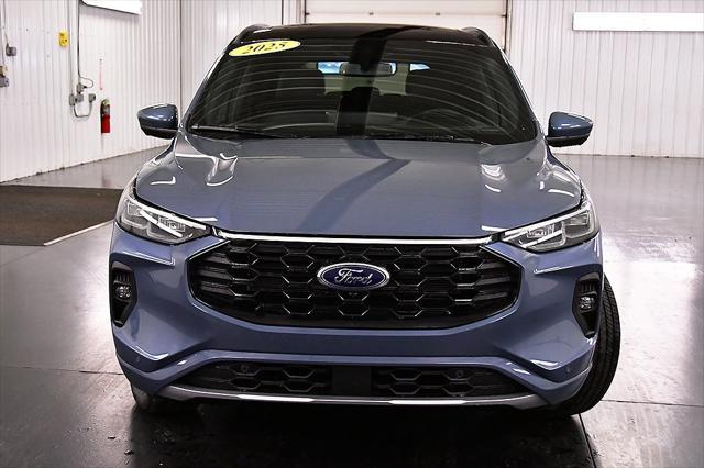 new 2025 Ford Escape car, priced at $43,110