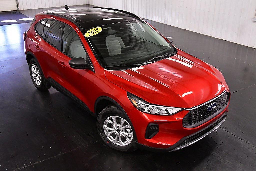 new 2025 Ford Escape car, priced at $29,621