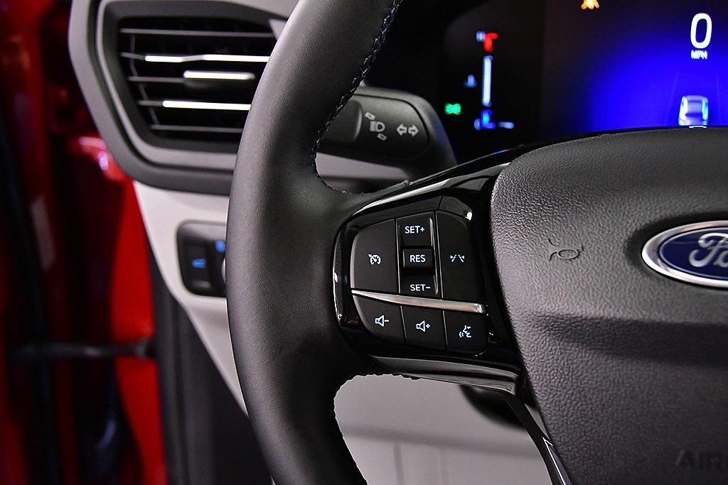 new 2025 Ford Escape car, priced at $29,621