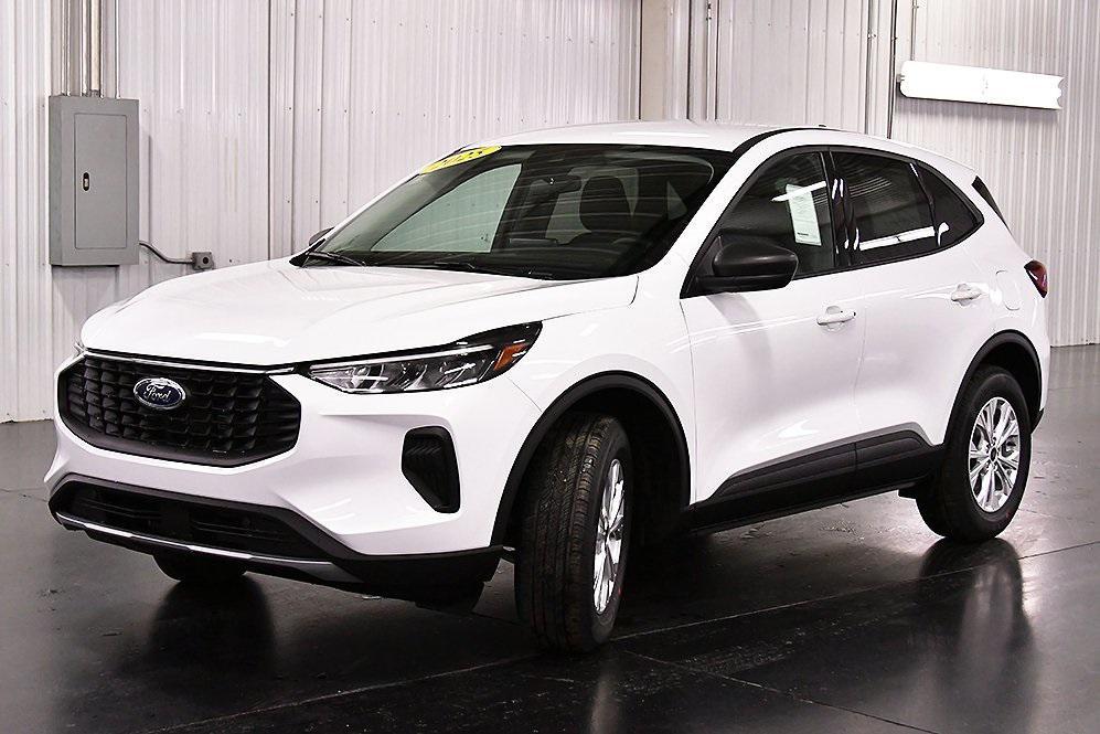 new 2025 Ford Escape car, priced at $27,168