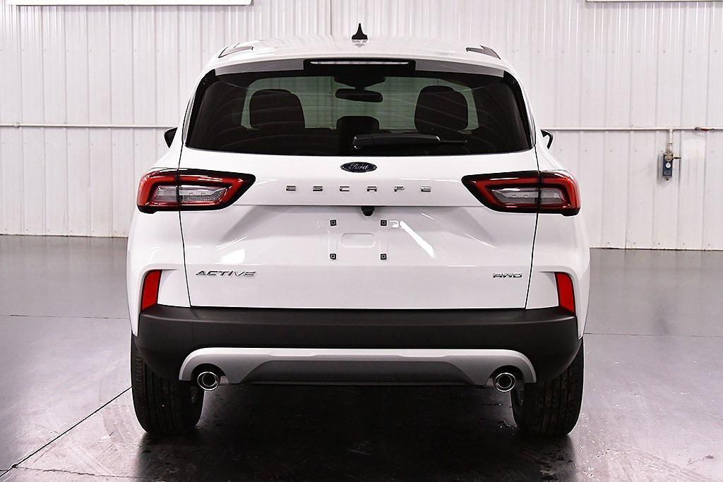 new 2025 Ford Escape car, priced at $27,168