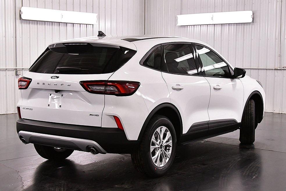 new 2025 Ford Escape car, priced at $27,168