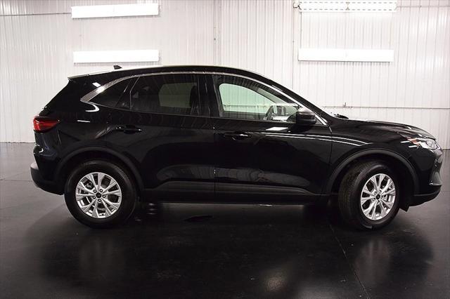 used 2023 Ford Escape car, priced at $24,998