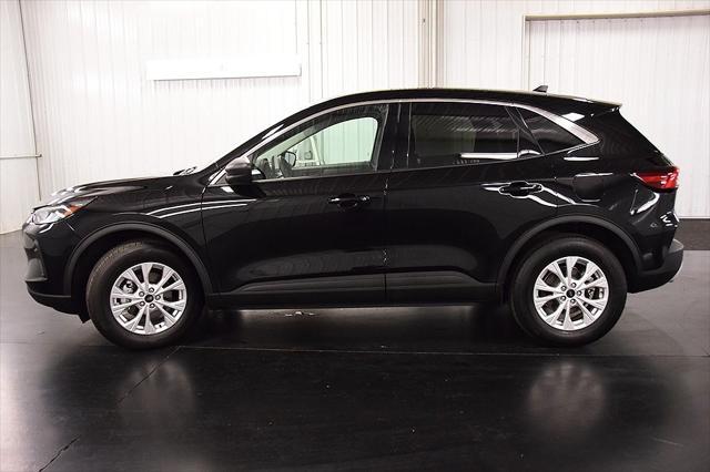 used 2023 Ford Escape car, priced at $24,998