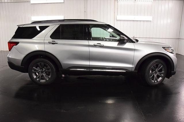 new 2025 Ford Explorer car, priced at $48,405