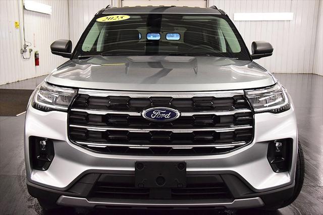 new 2025 Ford Explorer car, priced at $48,405