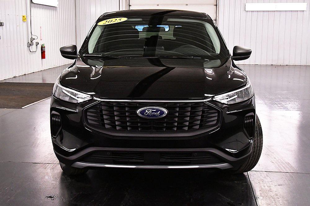 new 2025 Ford Escape car, priced at $27,168