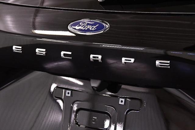 new 2025 Ford Escape car, priced at $32,040