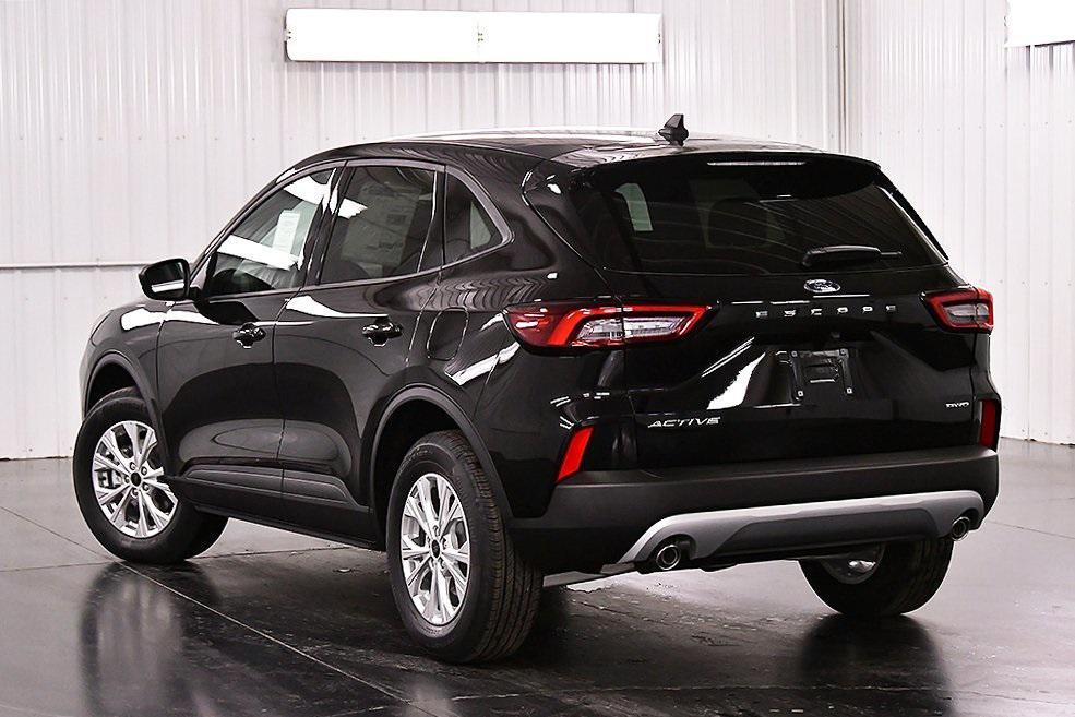 new 2025 Ford Escape car, priced at $27,168