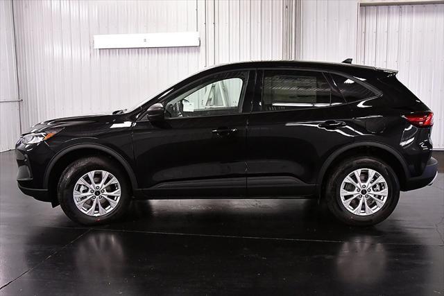 new 2025 Ford Escape car, priced at $32,040