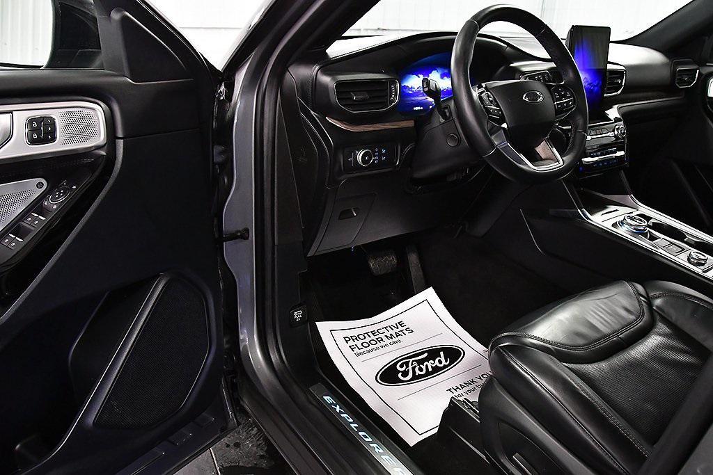 used 2021 Ford Explorer car, priced at $33,000