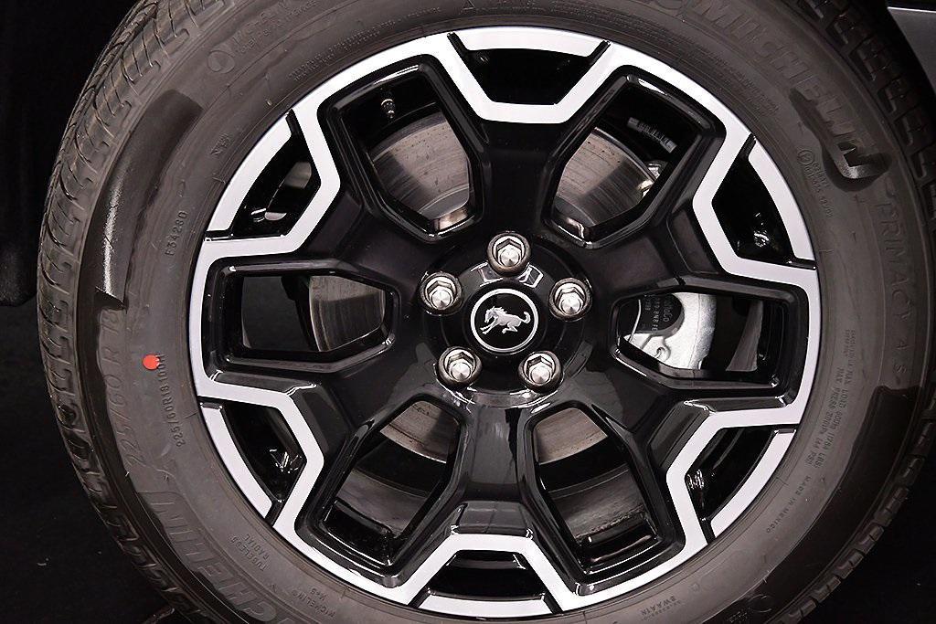 new 2025 Ford Bronco Sport car, priced at $39,211