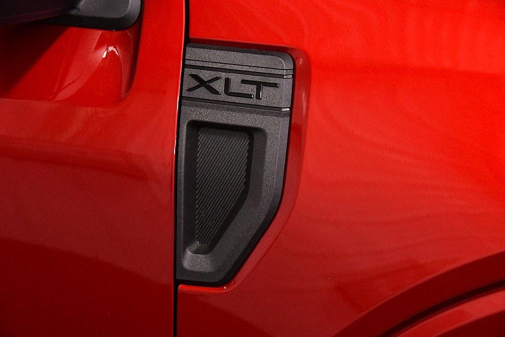 new 2025 Ford Maverick car, priced at $37,426