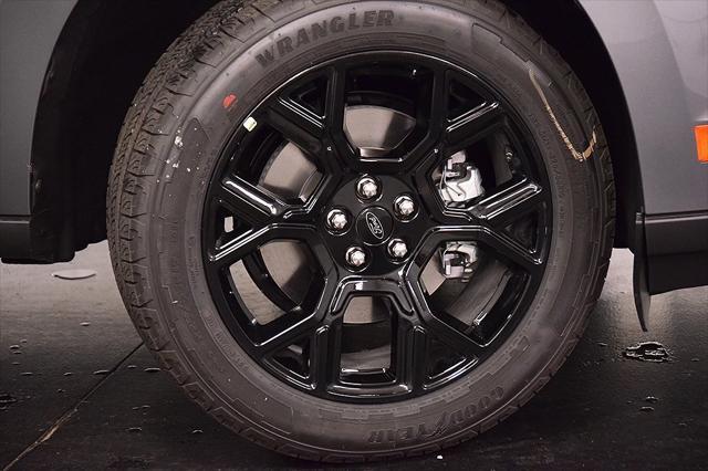 new 2025 Ford Maverick car, priced at $36,998