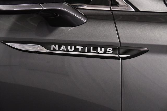 used 2022 Lincoln Nautilus car, priced at $39,995