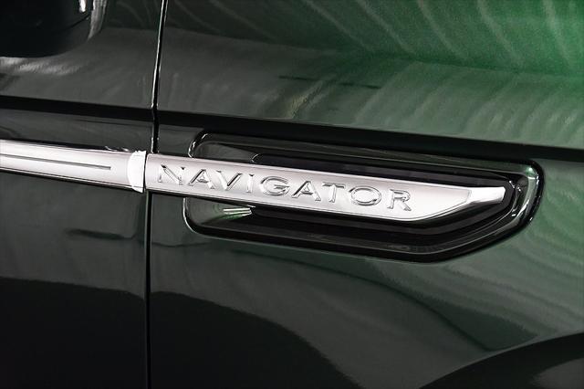used 2021 Lincoln Navigator car, priced at $63,995