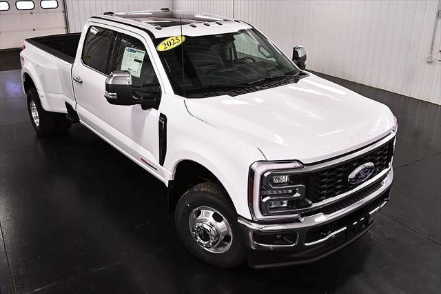 new 2025 Ford F-350 car, priced at $90,962