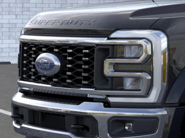 new 2025 Ford F-450 car, priced at $81,168