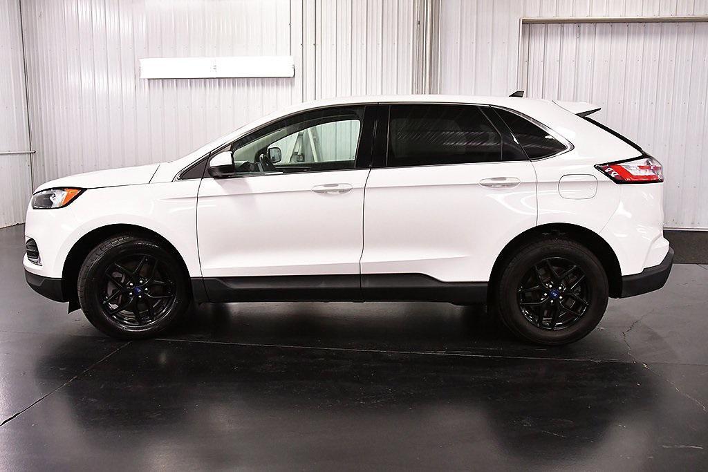 used 2022 Ford Edge car, priced at $25,899