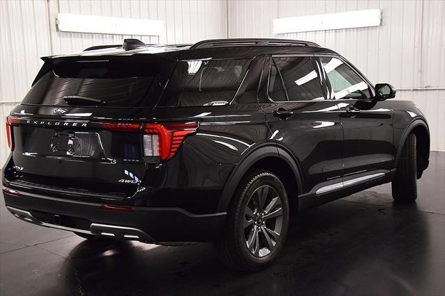 new 2025 Ford Explorer car, priced at $47,595