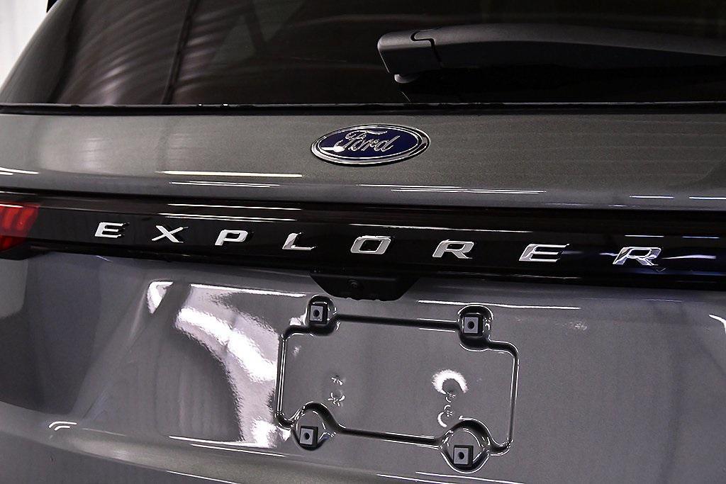 new 2025 Ford Explorer car, priced at $47,330