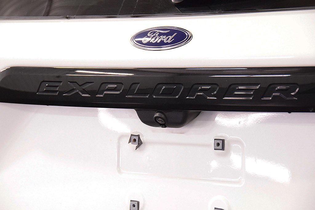 used 2022 Ford Explorer car, priced at $34,000