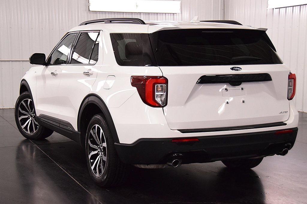 used 2022 Ford Explorer car, priced at $34,000