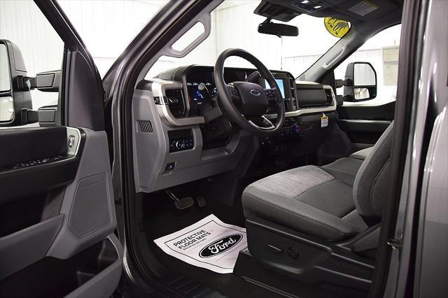 new 2025 Ford F-350 car, priced at $62,218