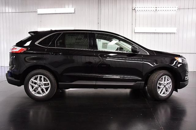 new 2024 Ford Edge car, priced at $35,476