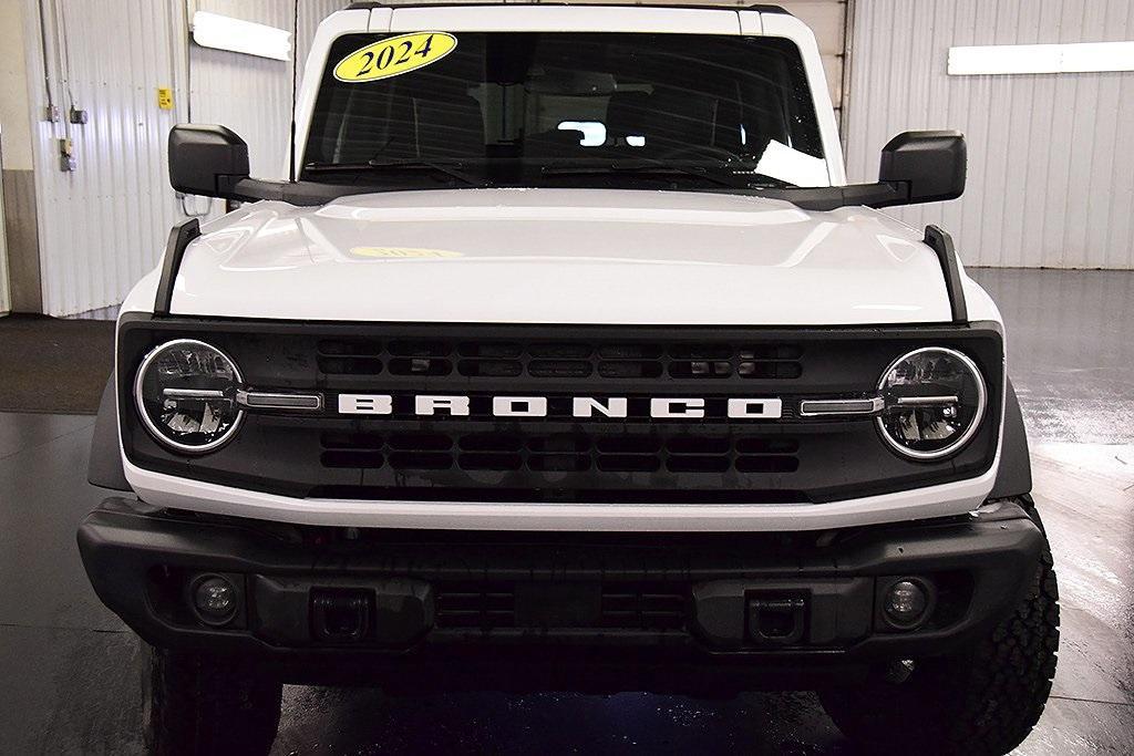 new 2024 Ford Bronco car, priced at $47,196